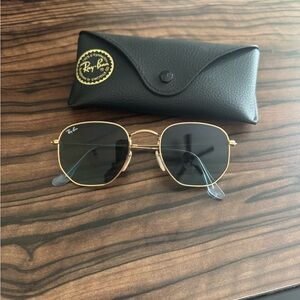Ray-Ban Hexogonal Gold Frame Sunglasses
Blue gradiant lenses